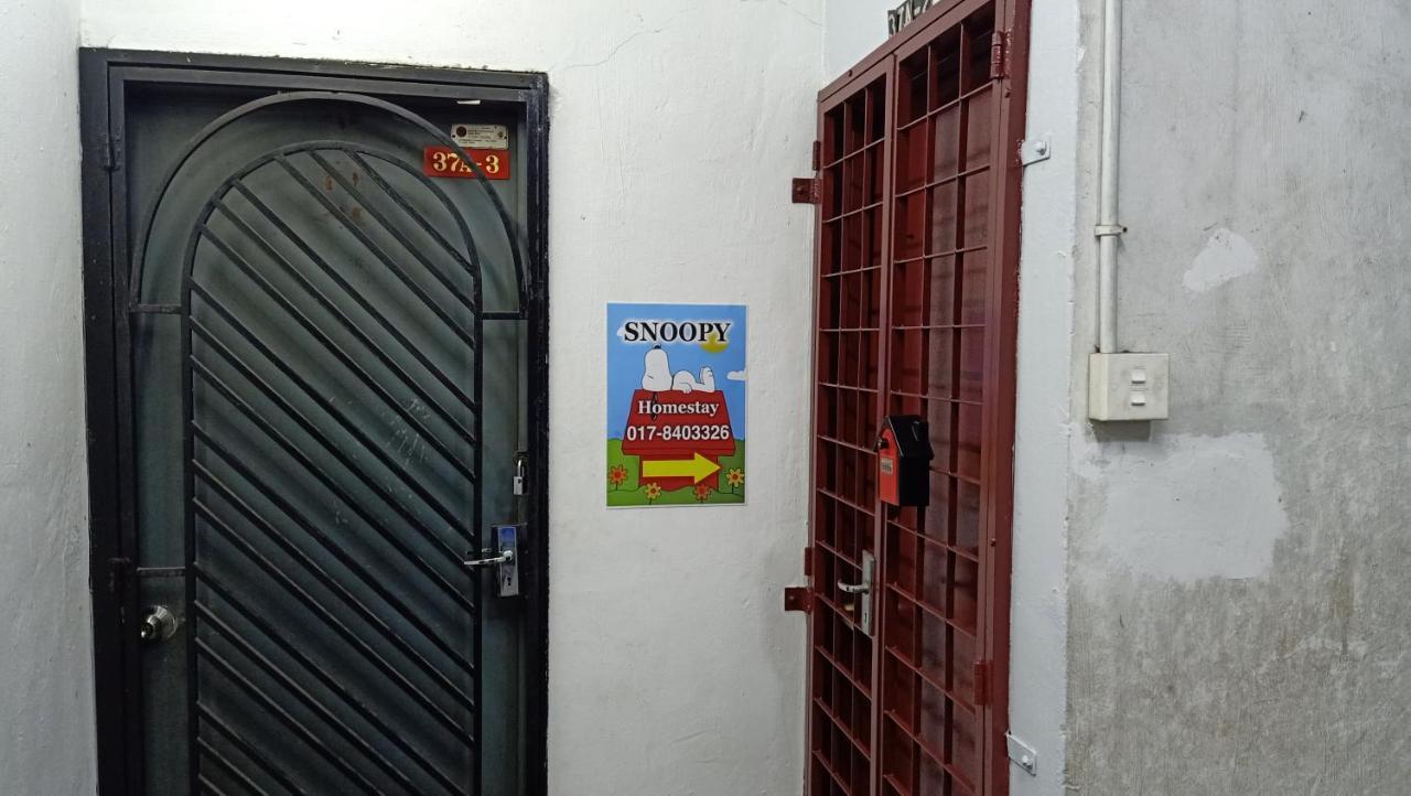 Snoopy Homestay Two Bedroom 峇株巴辖 外观 照片