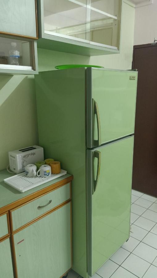 Snoopy Homestay Two Bedroom 峇株巴辖 外观 照片