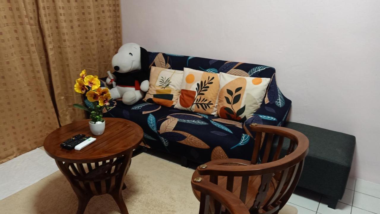 Snoopy Homestay Two Bedroom 峇株巴辖 外观 照片